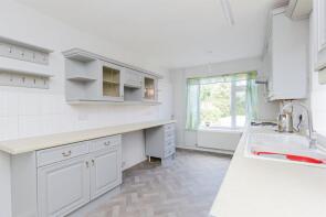 19, Ripon Drive, Blaby LE8 4AU