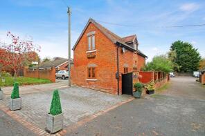 1a The Cottage, Dunstable Road, Leighton Buzzard LU7 9PU