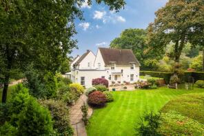 1 Benhams Lodge, Benhams Cottages, Benhams Lane, Henley-on-thames RG9 6JG