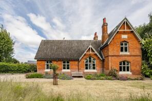 The Old School, Church Road, Whinburgh NR19 1QS