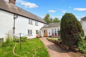 3, Craigs Cottages, Road From Clyst St Mary Bridge To Sidmouth Road, Exeter EX5 1BE