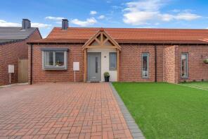 11, Williams Way, Grimsby DN33 2DT