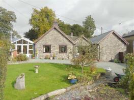 Ger Yr Ywen, Llanerfyl, Welshpool SY21 0EG