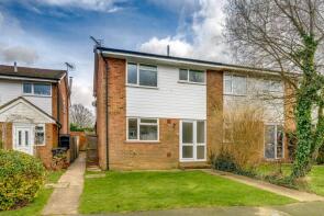 16, James Avenue, Hailsham BN27 4PD