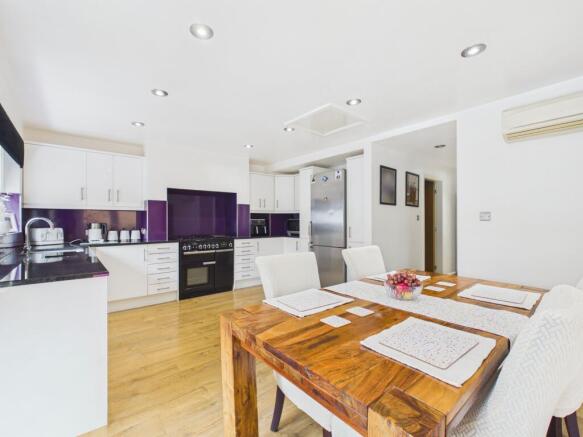Dining Kitchen