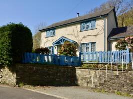 1, Forest Lodge, Layby Off A470 Near Post Office, Dolgellau LL40 2HR