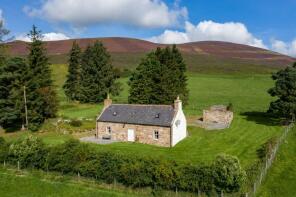 The Knowe, B9009 From U99h Near Convalleys To U96h Near Renaten, Glenrinnes, Keith AB55 4DA