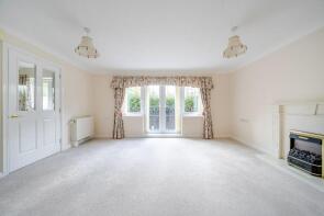 Flat 10, Marlborough Court, Southfields Road, Eastbourne BN21 1BT