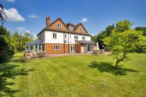 Crestway, Wilsley Pound, Sissinghurst, Cranbrook TN17 2HU