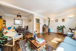 2, Oakfield Court, Queens Road, Weybridge KT13 9UF