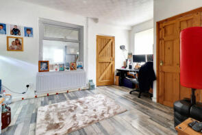 14, Dingle Road, Cwmfields, Pontypool NP4 5LA