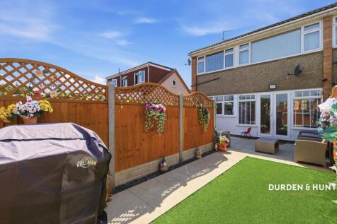 Briscoe Road, Rainham, RM13
