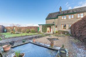 8, Middleshaw Crescent, Kendal LA8 0LY