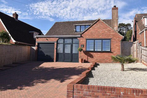 Sussex Close, Higher St Thomas, Exeter, EX4