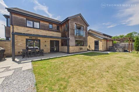 Eaton Close, Eaton Ford, St. Neots, Cambridgeshire, PE19