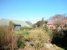 Hurst Farm, Ermin Street, Lambourn Woodlands, Hungerford RG17 7TP