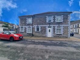 6, Telelkebir Road, Hopkinstown, Pontypridd CF37 2RL