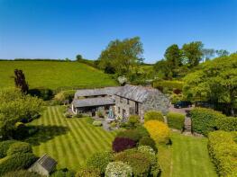 The Old Barn, Tregaddock Lane, St Mabyn, Bodmin PL30 3DE