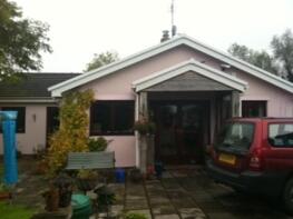 Cosy Corner Bungalow, Coast Road, Peterstone Wentlooge, Cardiff CF3 2TN