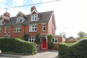 8, Hampton Cottages, Nuthurst Road, Horsham RH13 6RE