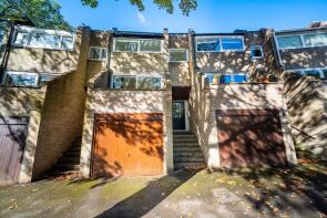 2, Lincoln Circus, Nottingham NG7 1BG