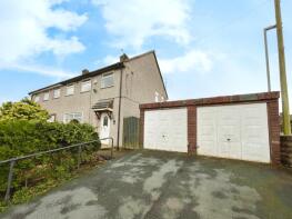 55, Broadley Crescent, Mount Tabor, Halifax HX2 0RL