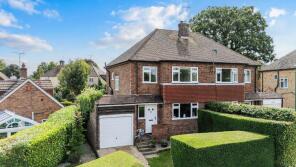 1, Woods Hill Close, East Grinstead RH19 3RJ