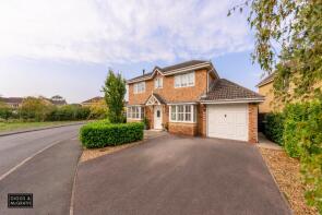 52, Moat Way, Cambridge CB24 4TR