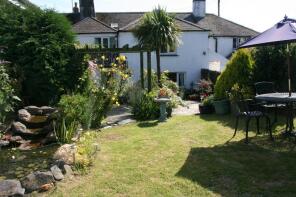 1, Bakery Cottage, A379 Through Frogmore, Kingsbridge TQ7 2NT