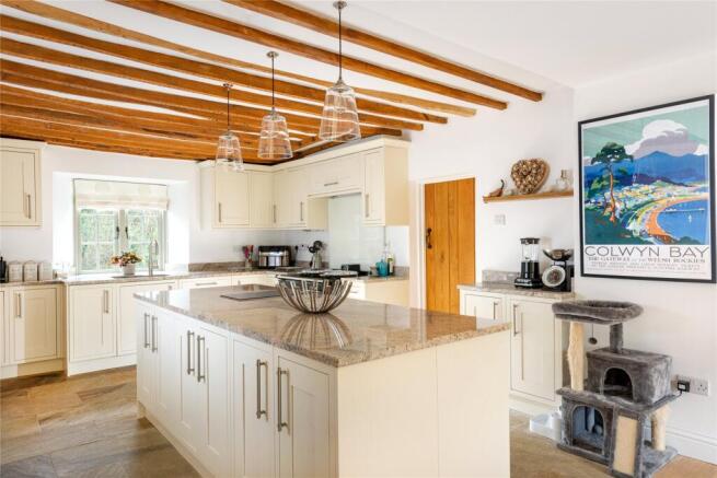 Kitchen/Breakfast