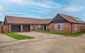 5a, The Mallows Walk, Brooke NR15 1DA