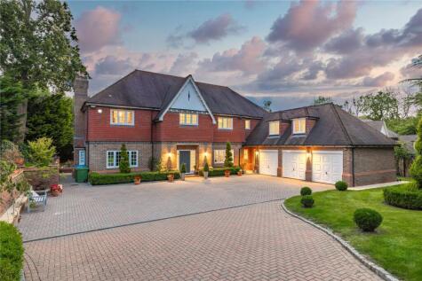 Percival Close, Oxshott, KT22