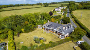 Woodbury Lodge, Castle Lane, Exeter EX5 1EB