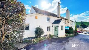 Hillside, Road From Westcombe Park To Princess Cottages, Newton Abbot TQ12 4SN