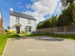 5, Llain Yr Eglwys, Newport SA42 0PE
