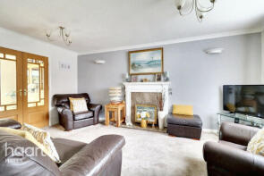 4, Darris Close, Hayes UB4 9RX