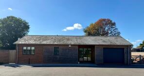 1, Framptons Courtyard, Holt BH21 7BZ