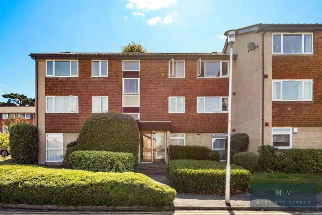 Bardsley Close 82 EXT MV-1.jpg