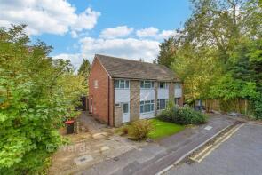 9, Crossways, Canterbury CT2 7BS