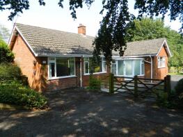 The Crossways, Chitterwell Bridge Road, Holywell Lake, Wellington TA21 0EJ