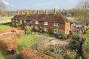 3, Mill Lane Cottages, Mill Lane, Midhurst GU29 0PR