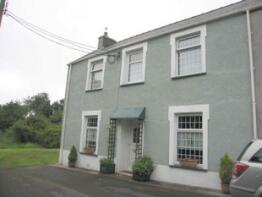 43, Honeyborough Green, Milford Haven SA73 1RG