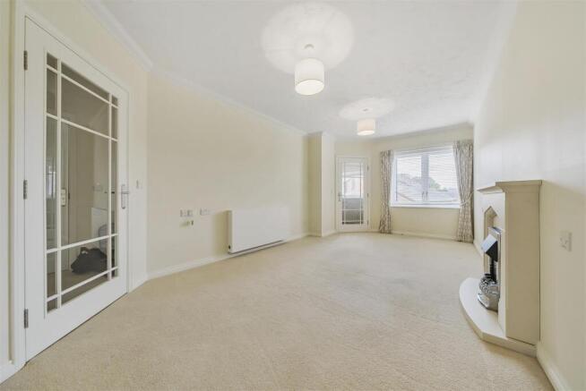 Living Room.jpg