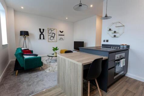 46 Stonecross House, 21-27 Churchgate, Bolton, Lancashire, BL1 1HR