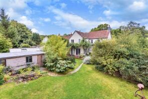 2, Old Park Cottages, Woodbury Lane, Axminster EX13 5TL