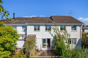 8, Church Court, Totnes TQ9 7UG