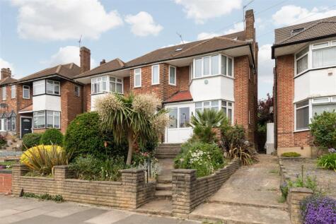 Hampden Way, London, N14