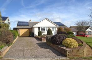 Sunnylea, Laceys Lane, Ventnor PO38 2DN
