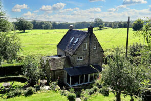 The Dell, Hall Lane, Ellastone, Wootton DE6 2GW