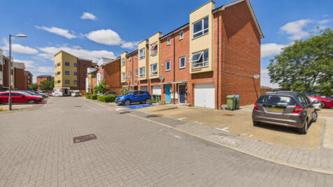 Stilton Close, Aylesbury, Buckinghamshire